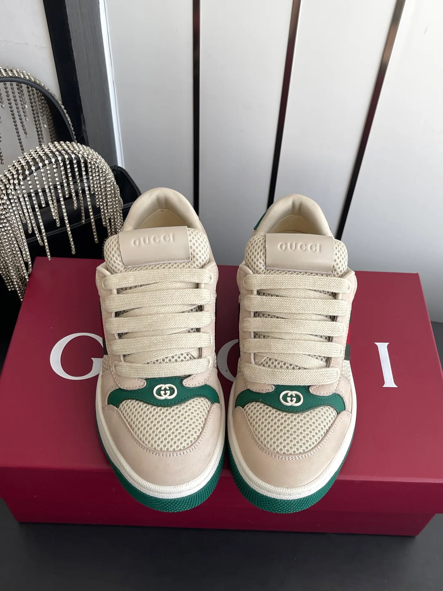 Кроссовки Женские Gucci 18582909