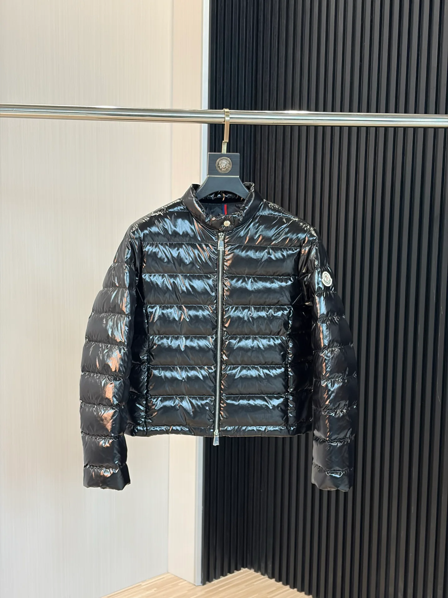 Куртки И Пуховики Мужские Moncler 17908028