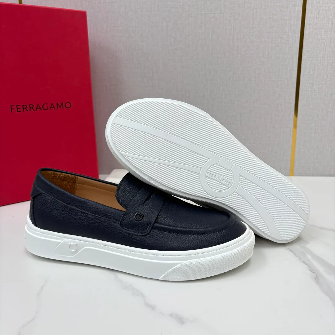 Лоферы И Мокасины Женские Salvatore Ferragamo 17936405