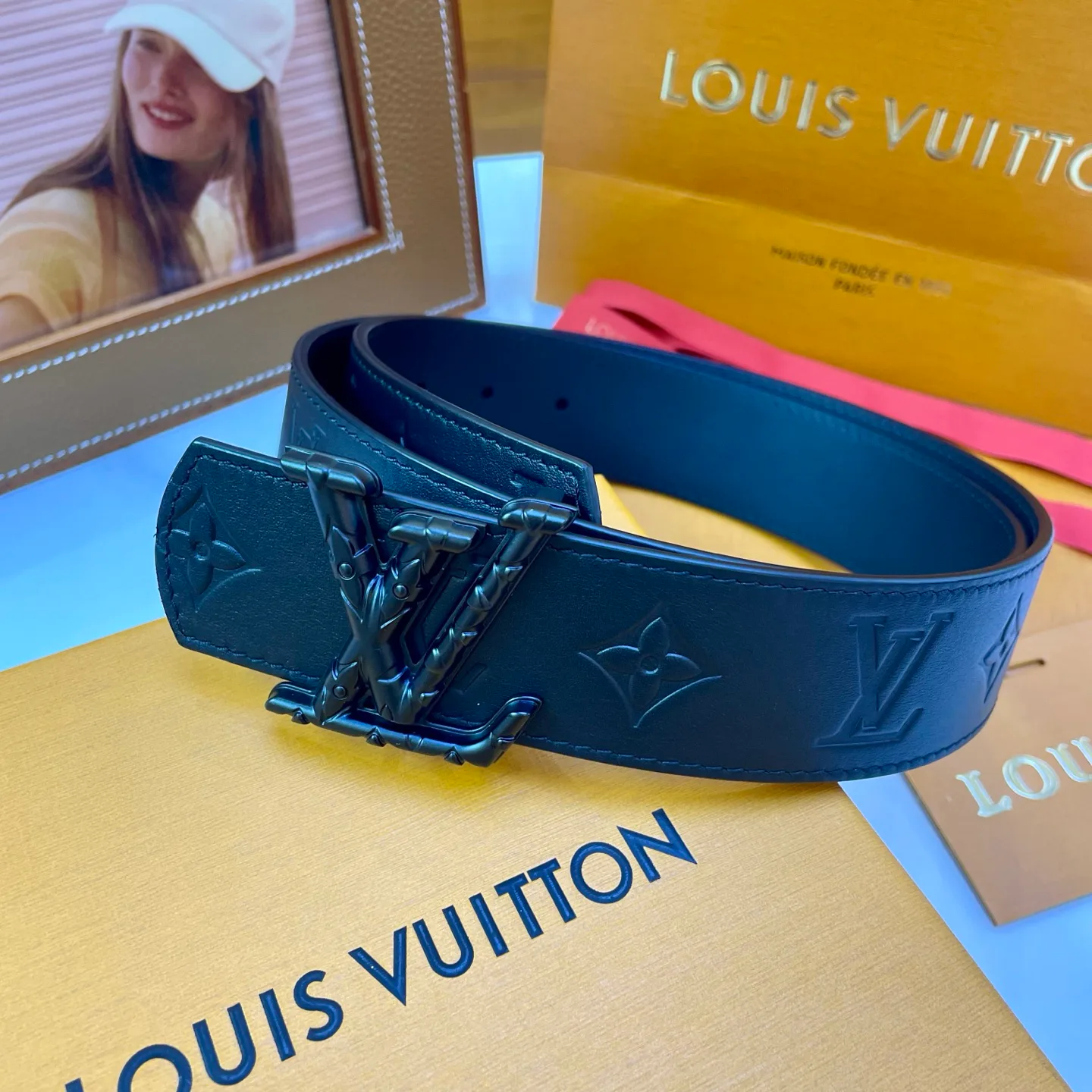 Ремни Louis Vuitton 11406612