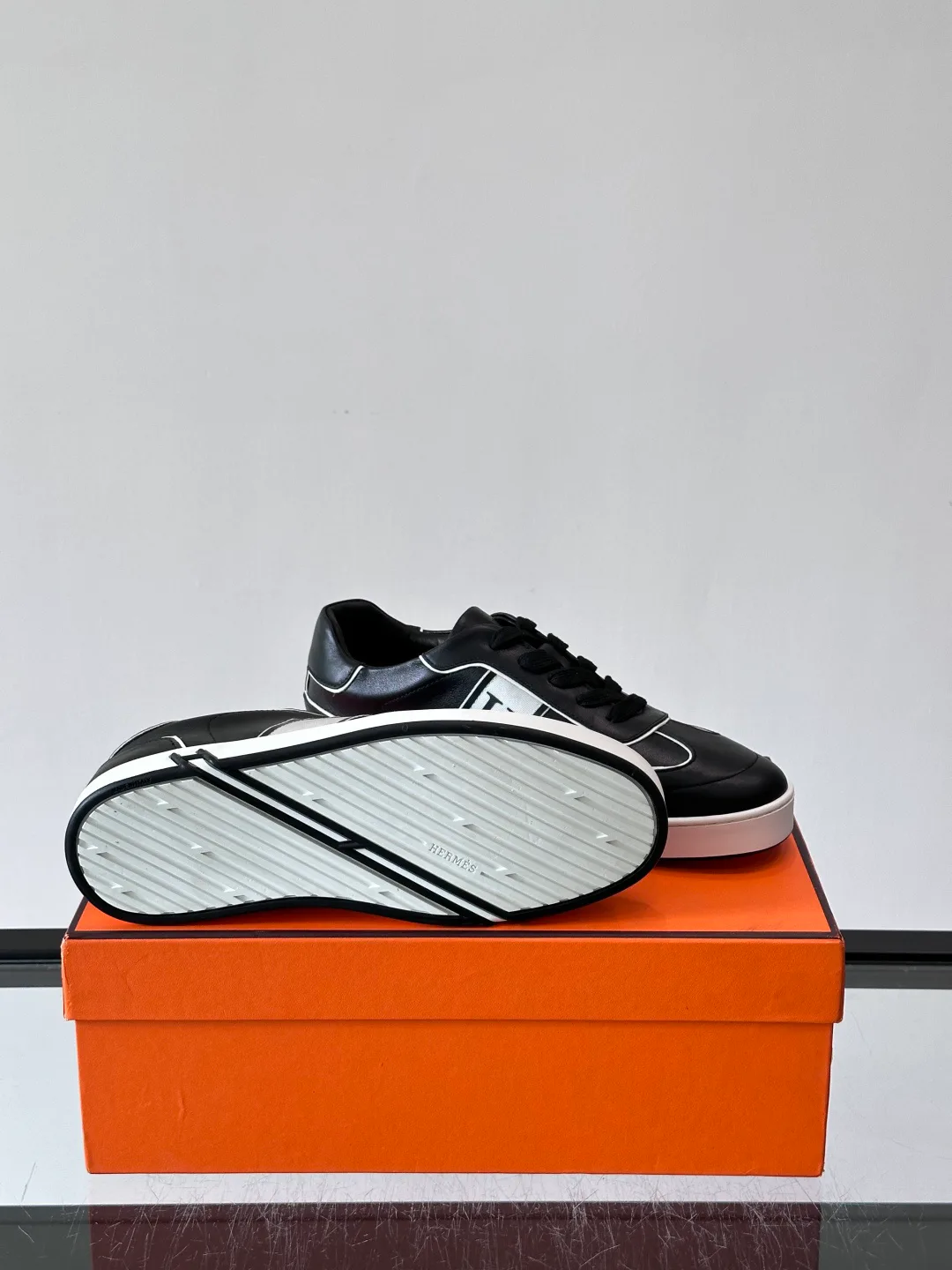 Кроссовки Мужские Hermes 17914074