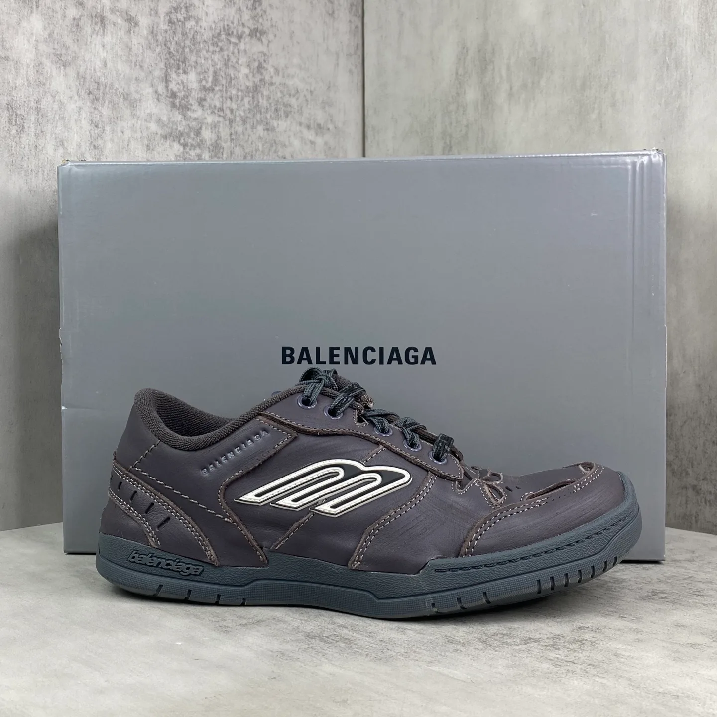 Кроссовки Женские Balenciaga 10247853