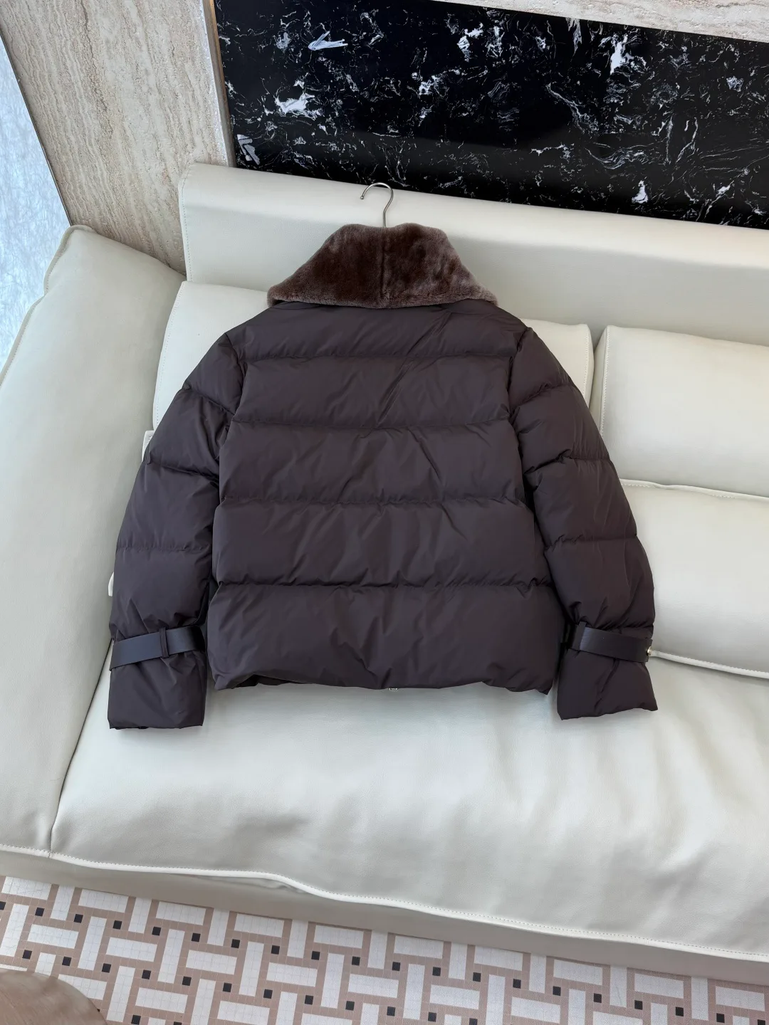 Куртки И Пуховики Женские Fendi 19572374