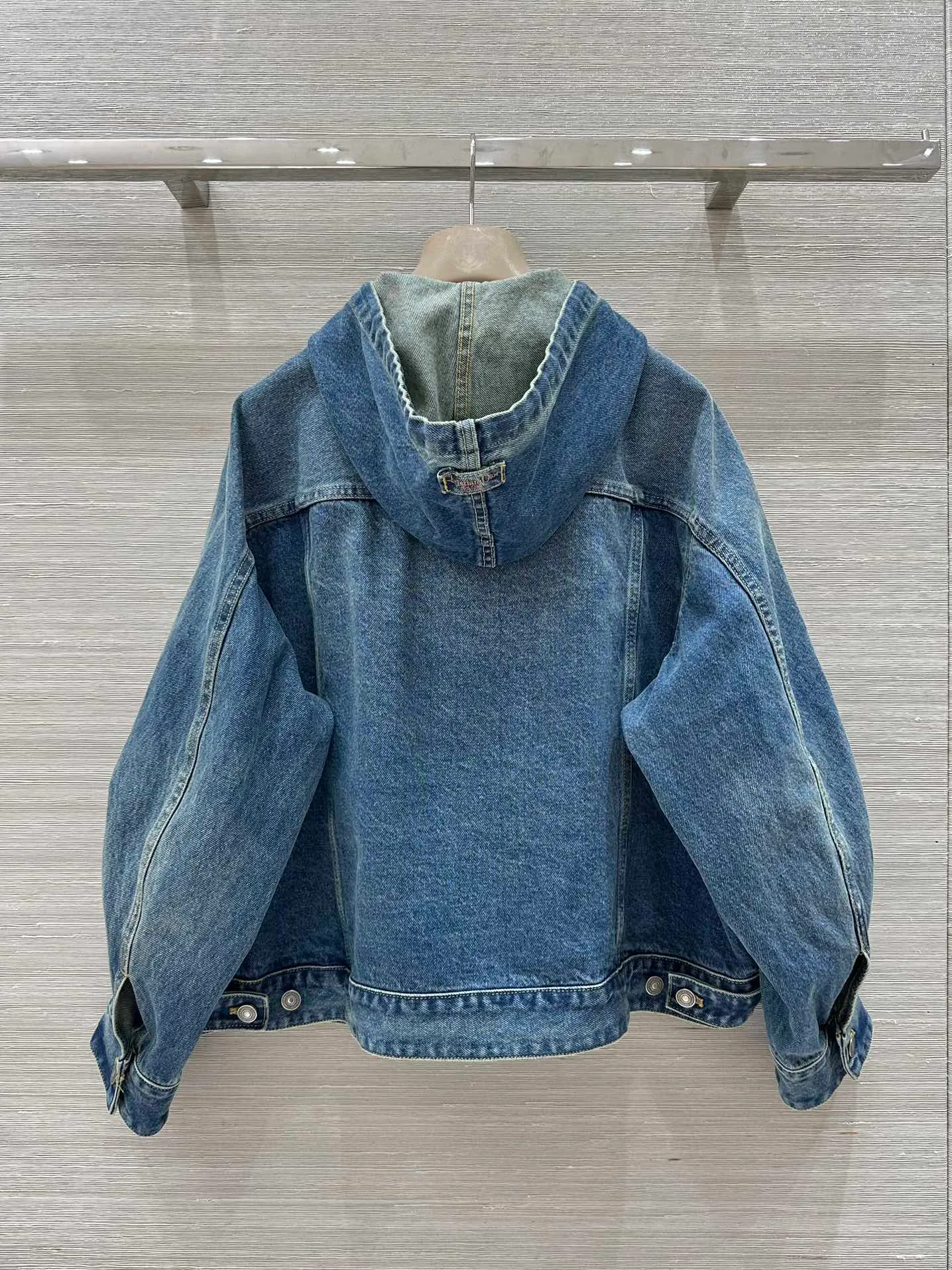 Куртки И Пуховики Женские Christian Dior 30660