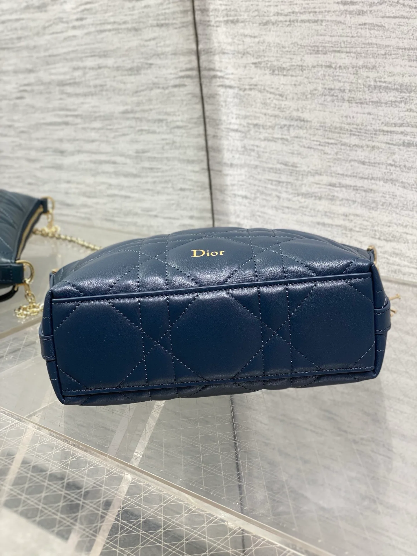 Классические Сумки Женские Christian Dior 17629545