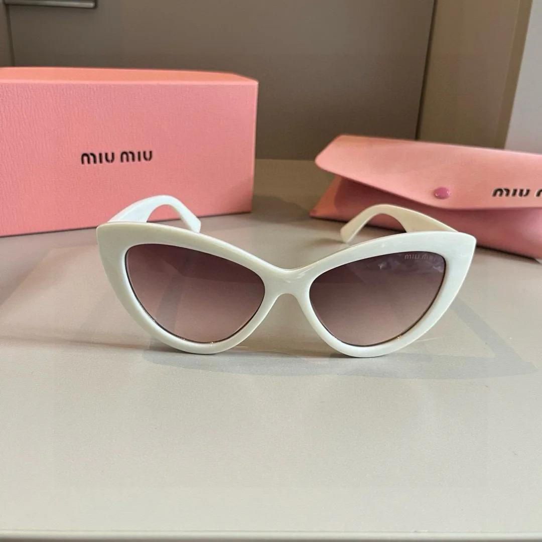 Очки Miu Miu 10842021