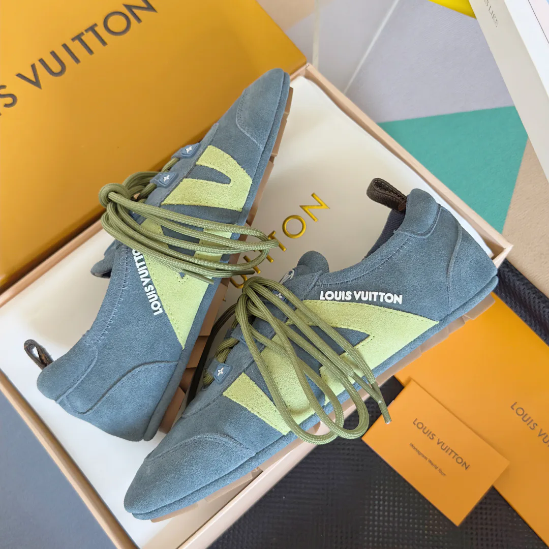 Кроссовки Женские Louis Vuitton 3098236