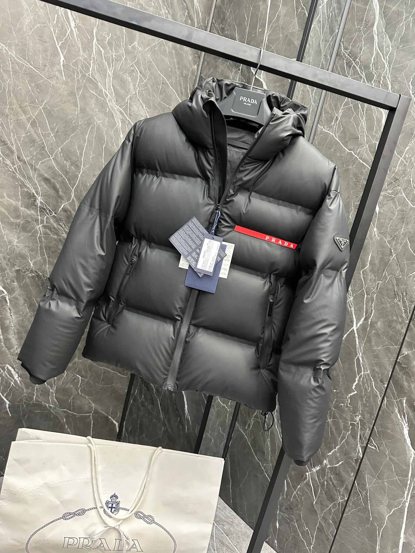 Куртки И Пуховики Мужские Prada 18184555
