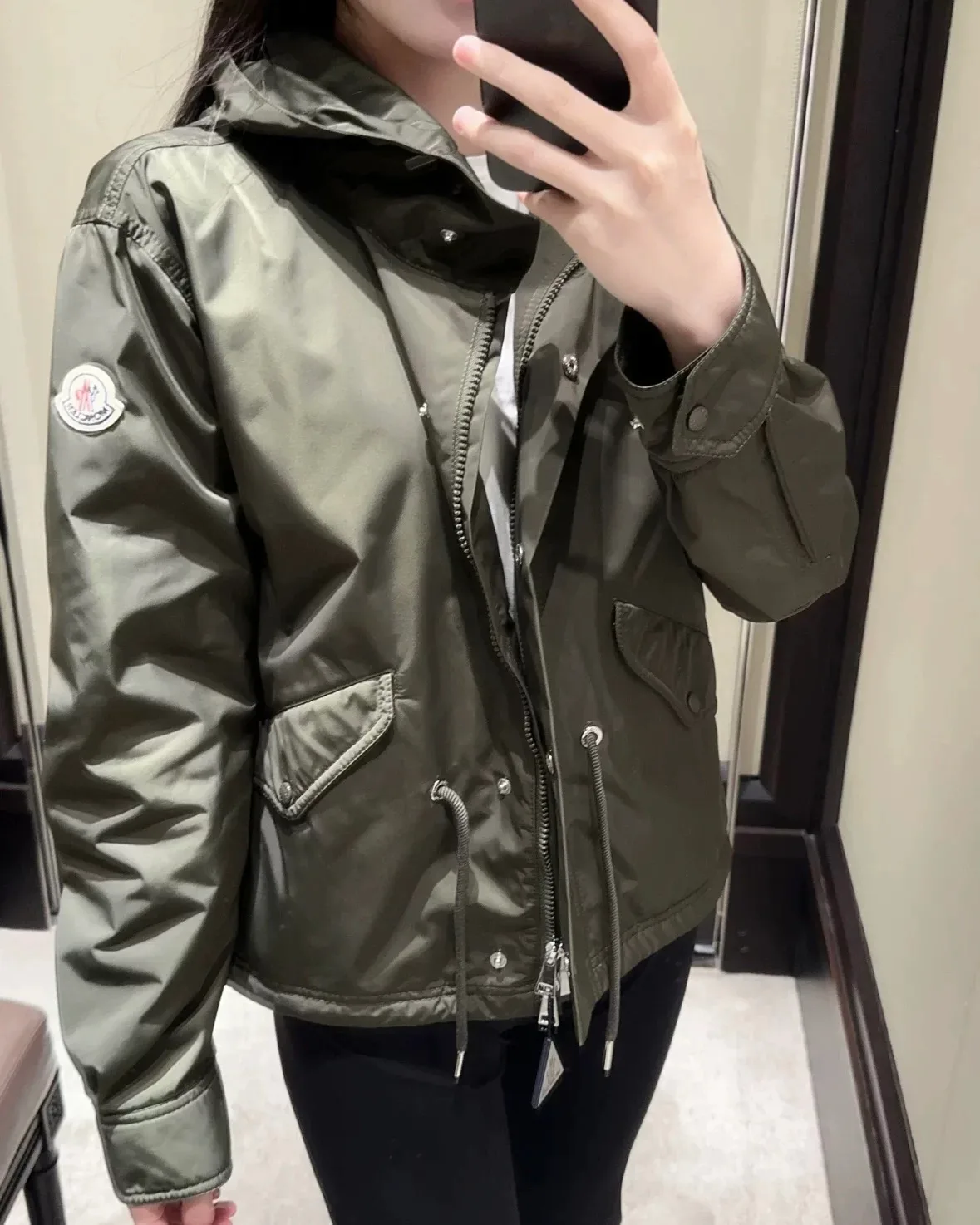 Куртки И Пуховики Женские Moncler 17288128