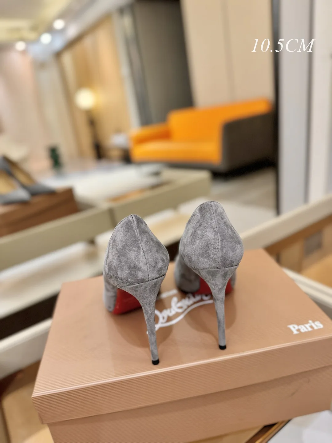 Туфли Женские Christian Louboutin 11079887