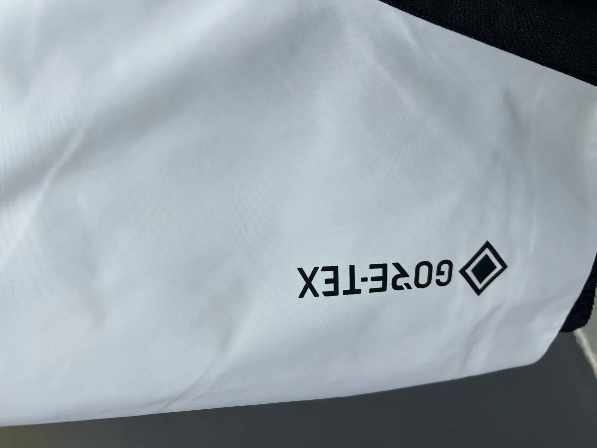 Брюки Женские Moncler 170445