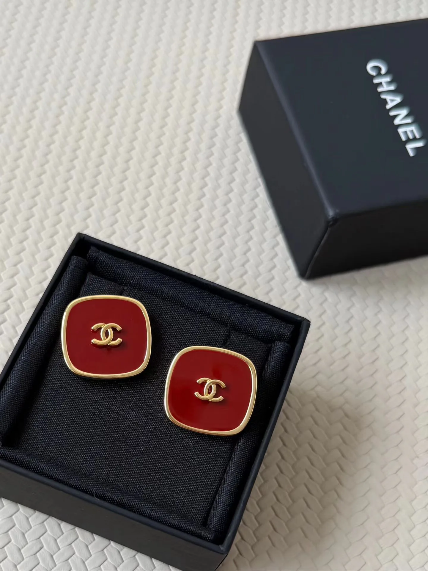 Бижутерия Chanel 18123151