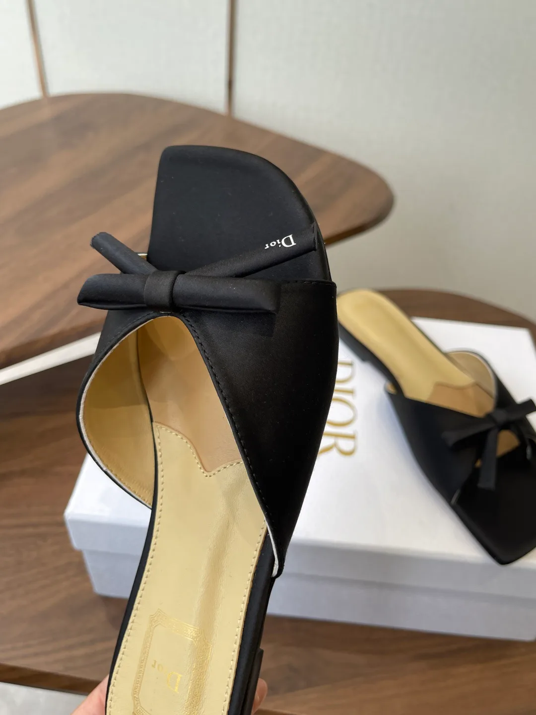 Шлепанцы Женские Christian Dior 14323661
