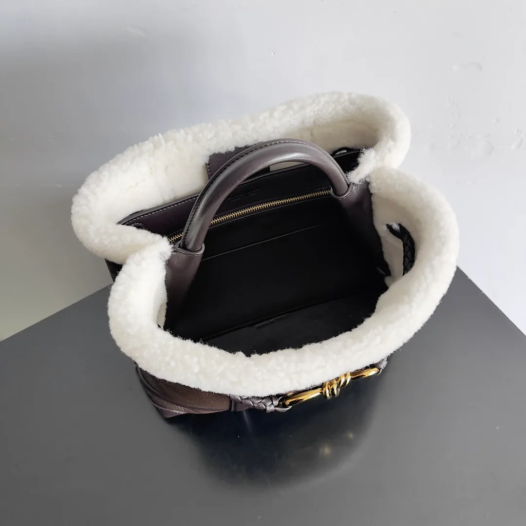 Сумки На Ремне Женские Bottega Veneta 269906