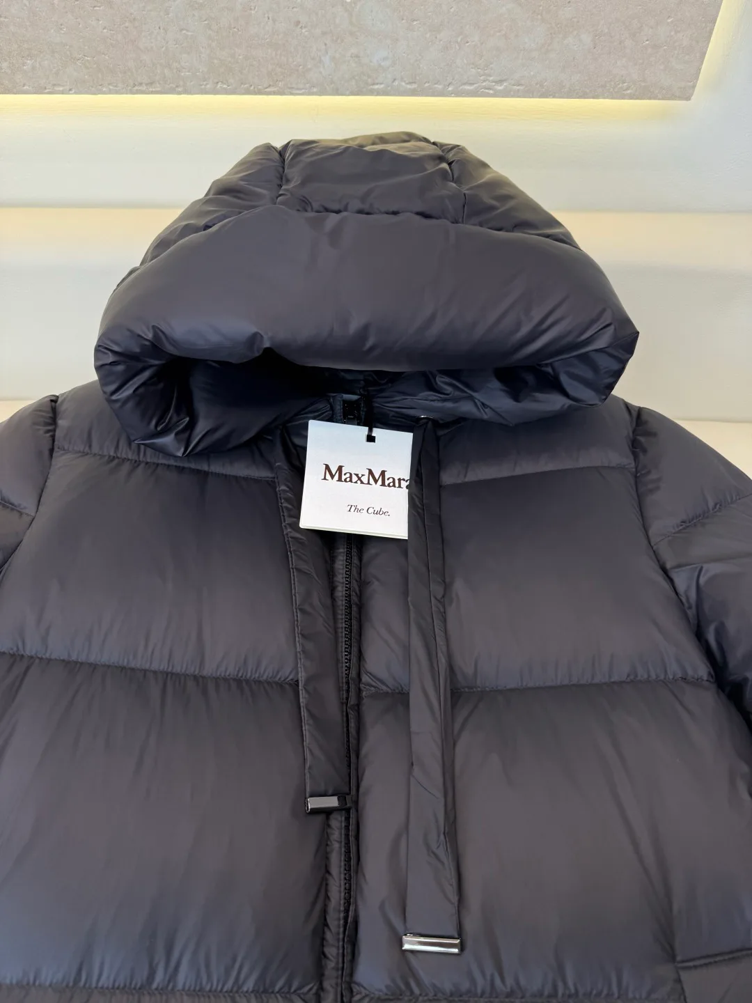 Куртки И Пуховики Женские Max Mara 18769659