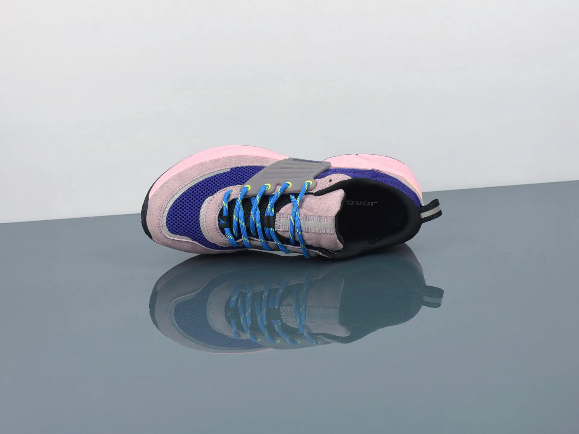 Кроссовки Женские Air Jordan 1270073