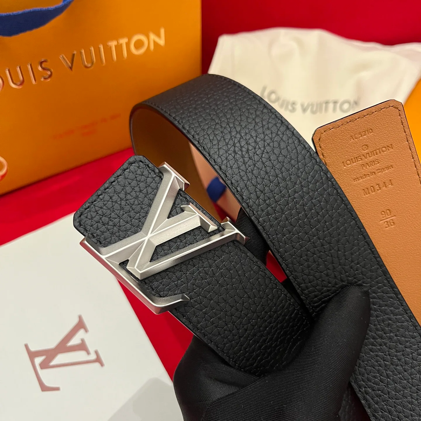 Ремни Louis Vuitton 89423