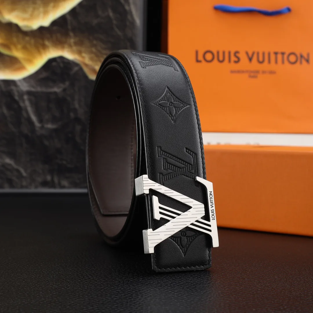 Ремни Louis Vuitton 5422570