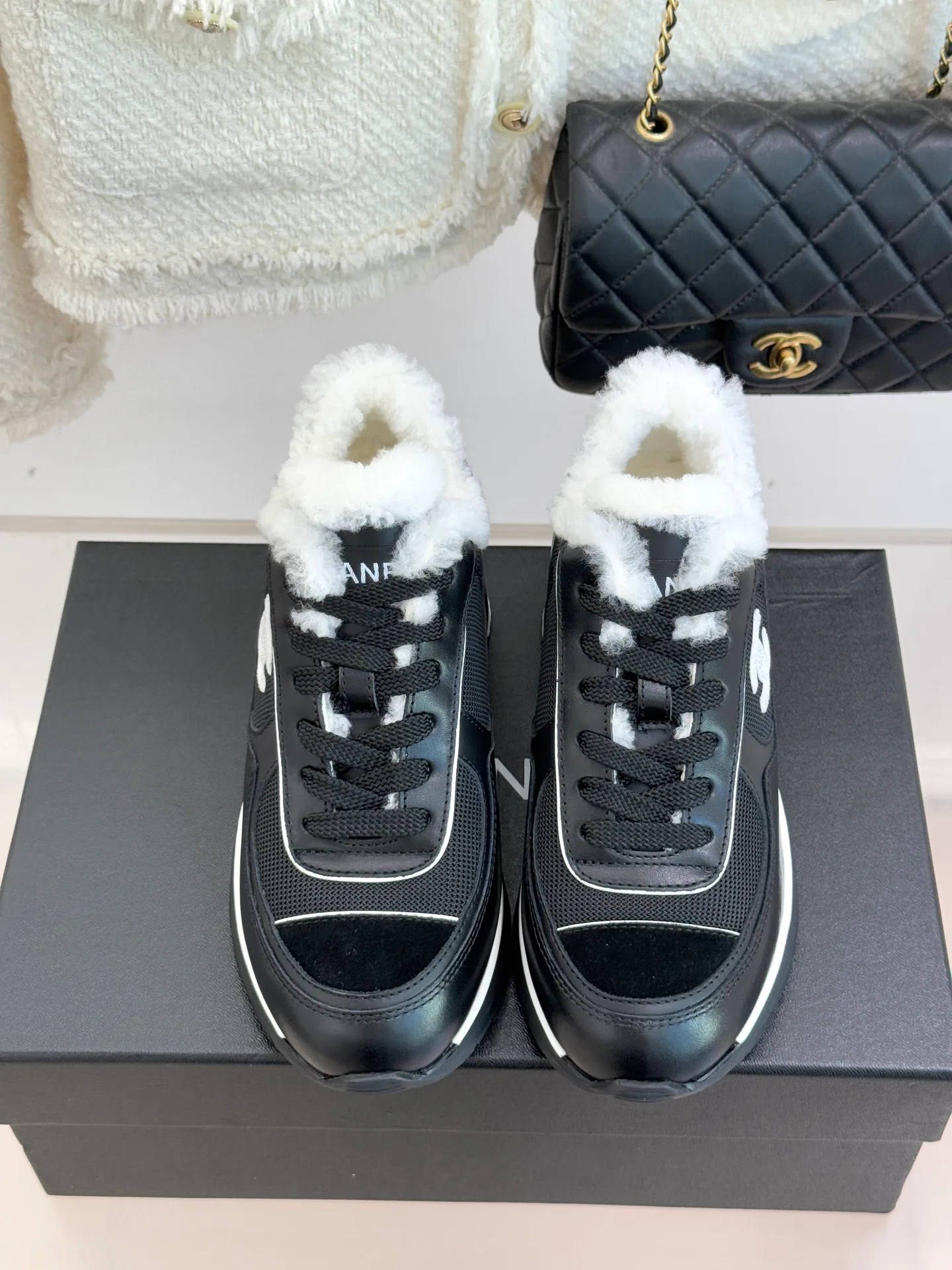 Кроссовки Женские Chanel 231663