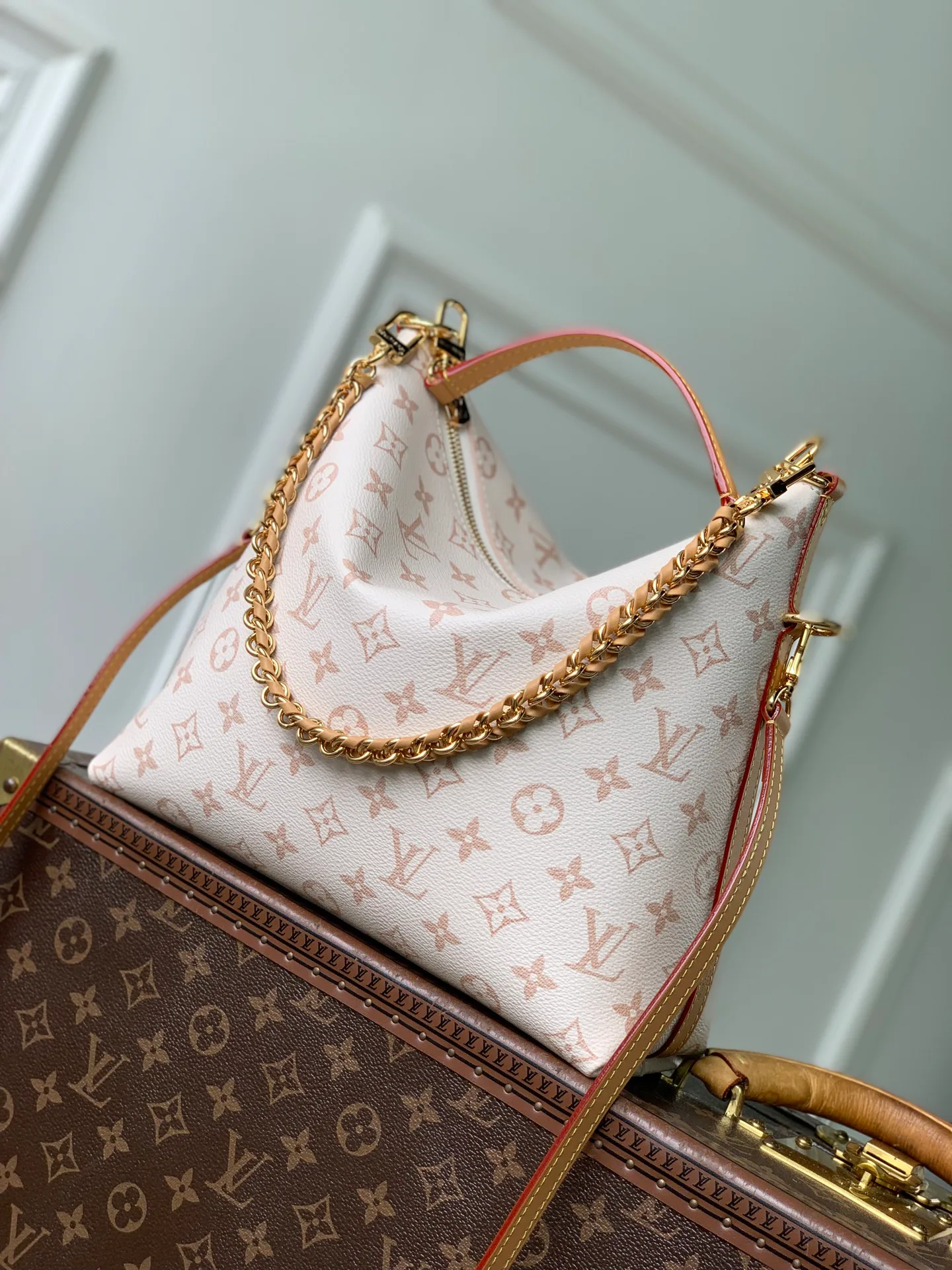 Сумки На Ремне Женские Louis Vuitton 18147520