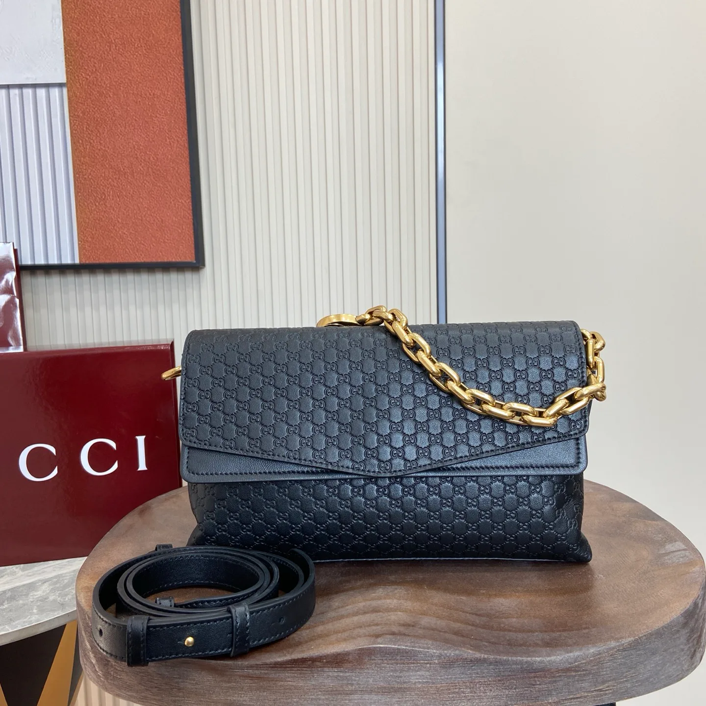 Классические Сумки Женские Gucci 11488259