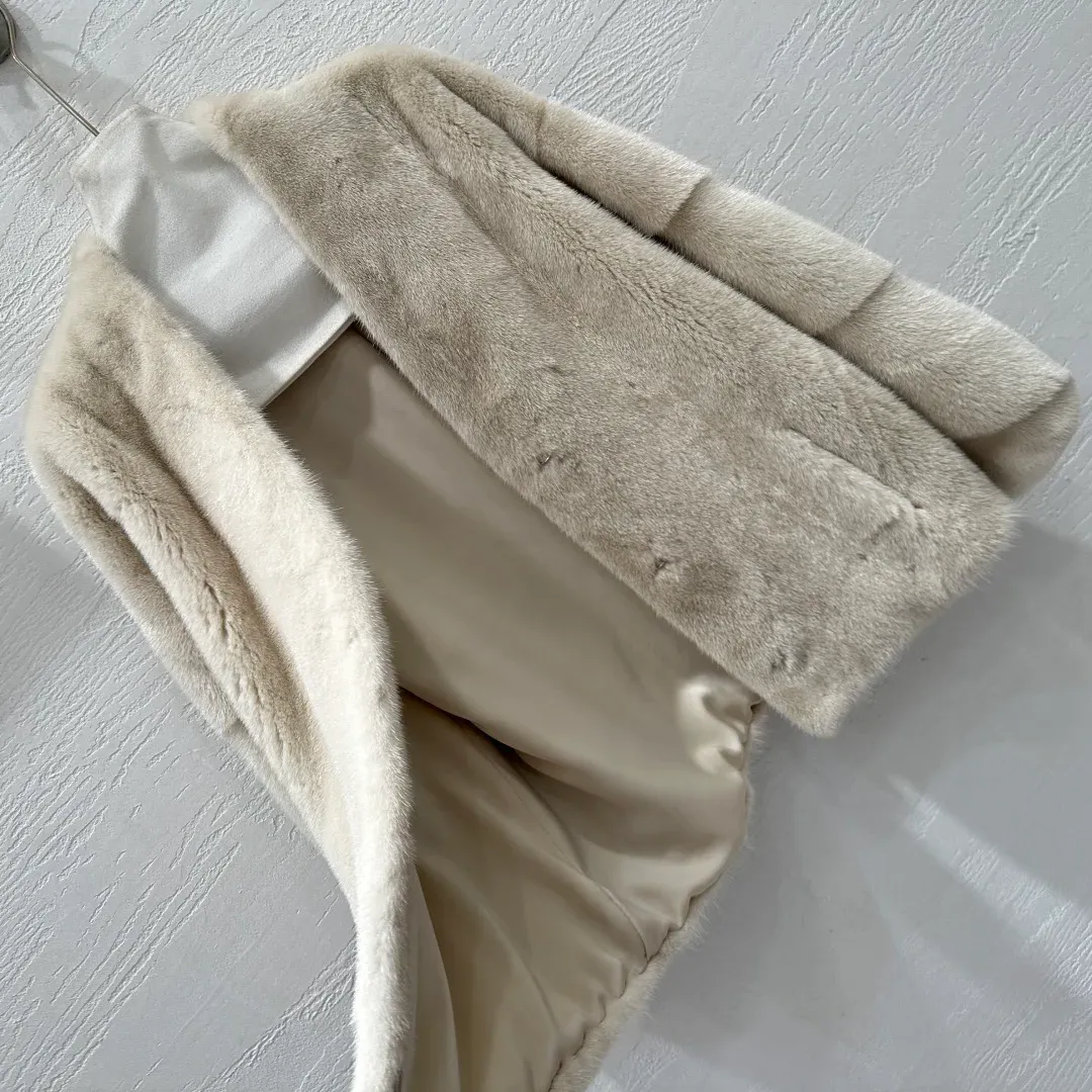 Шубы Женские Christian Dior 398468