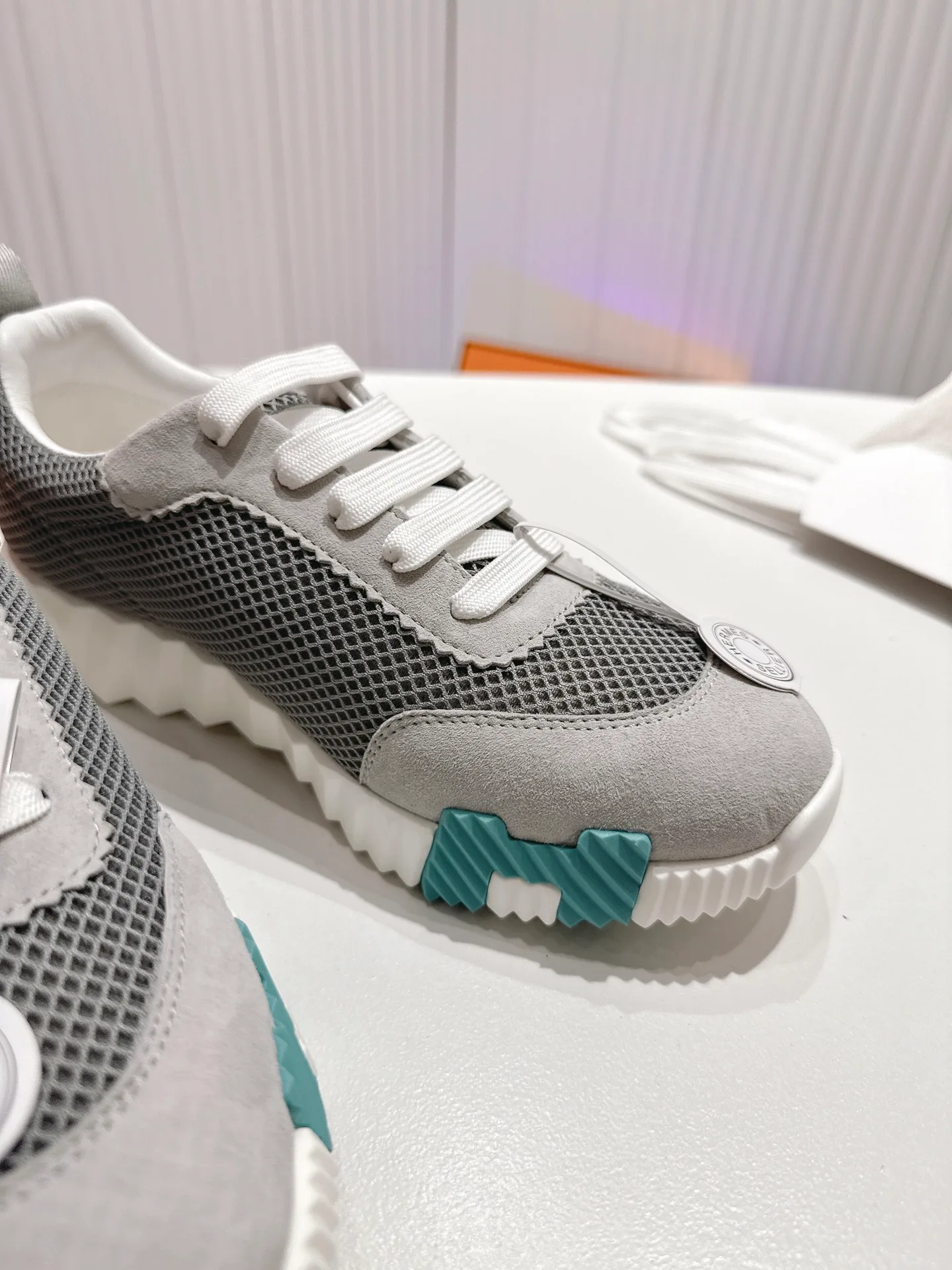 Кроссовки Женские Hermes 1744760