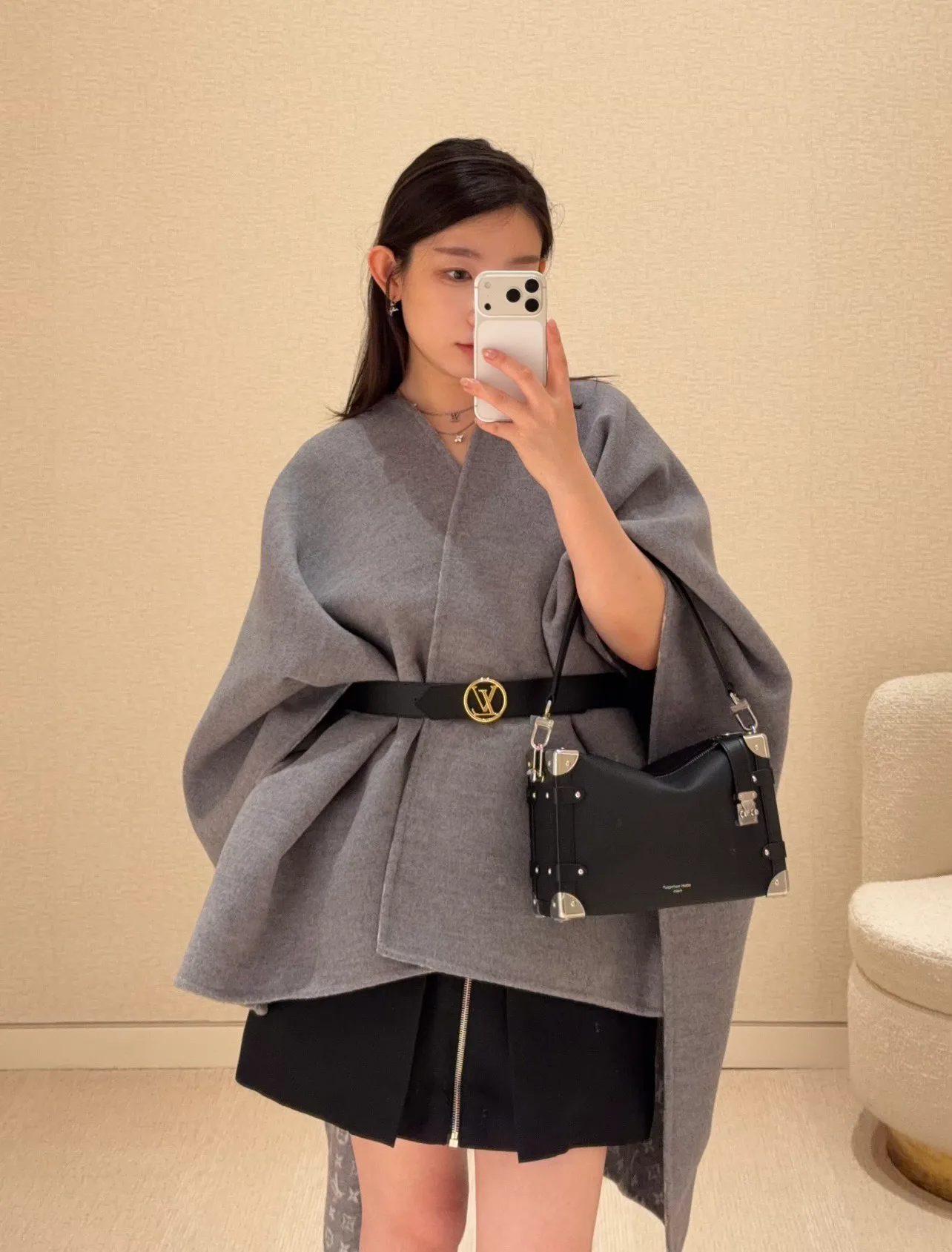 Пальто Женские Louis Vuitton 19660334
