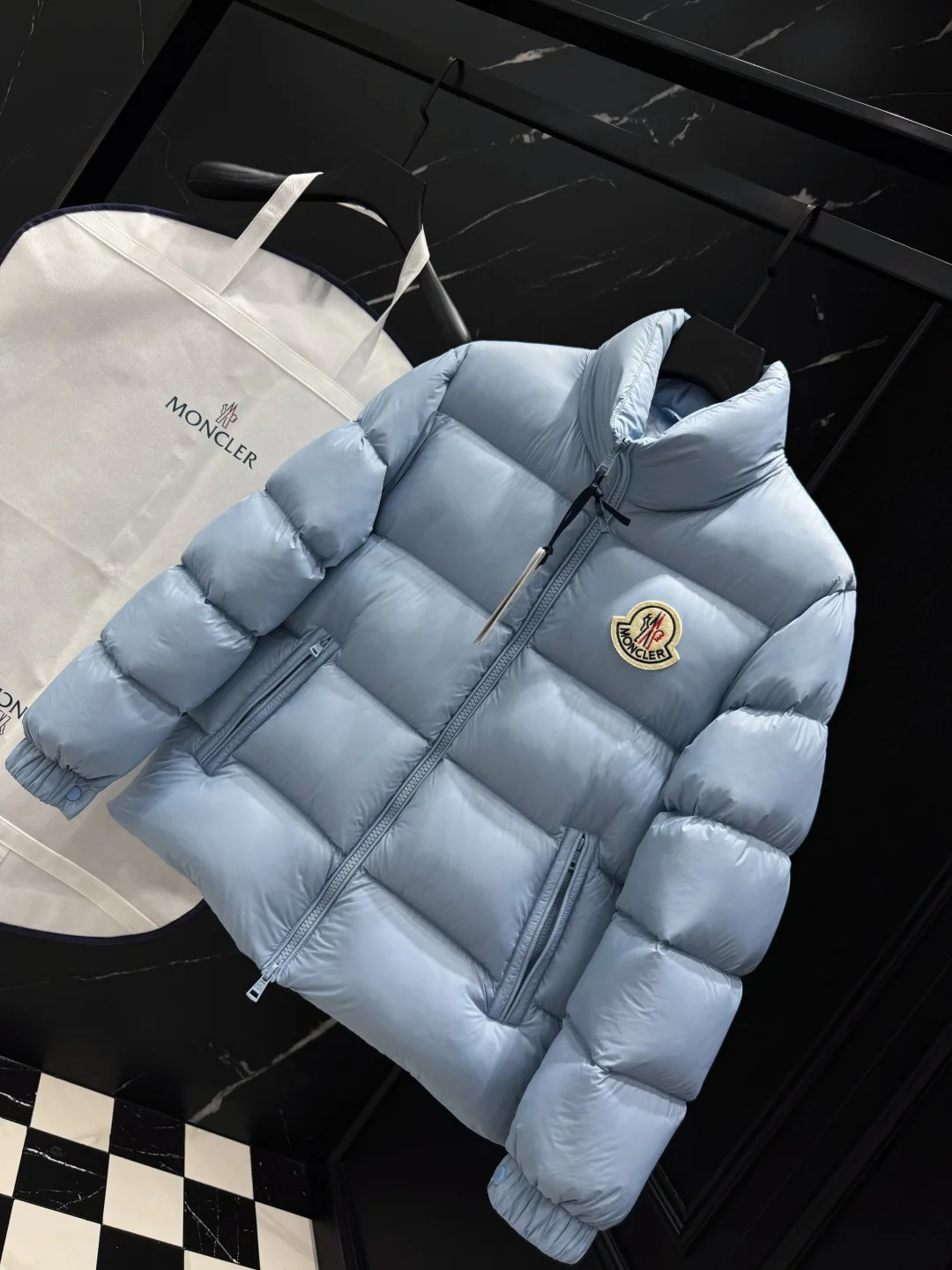 Куртки И Пуховики Мужские Moncler 1807037