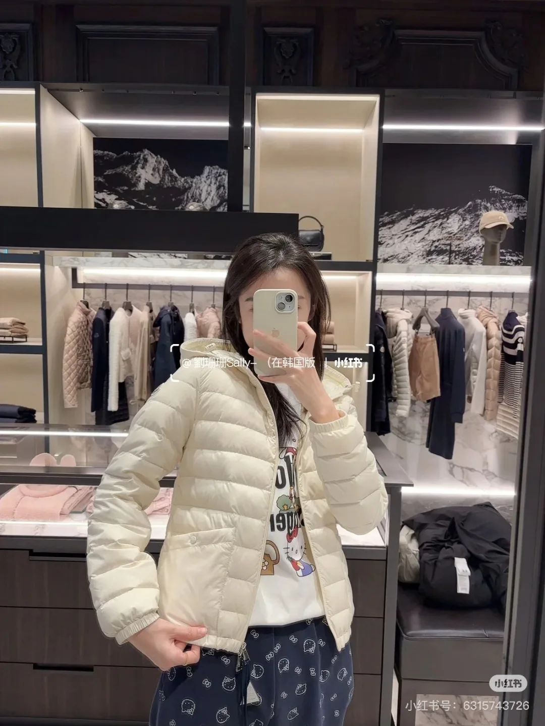 Куртки И Пуховики Женские Moncler 18486584