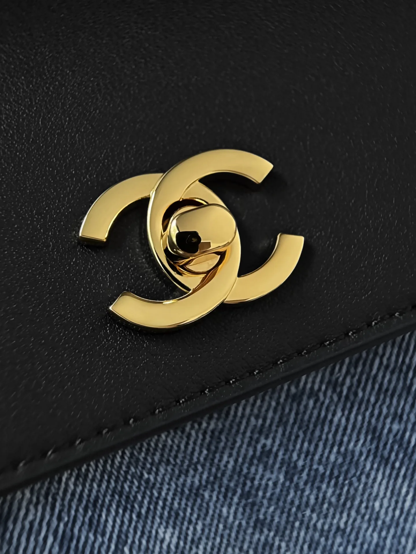 Классические Сумки Женские Chanel 18147652