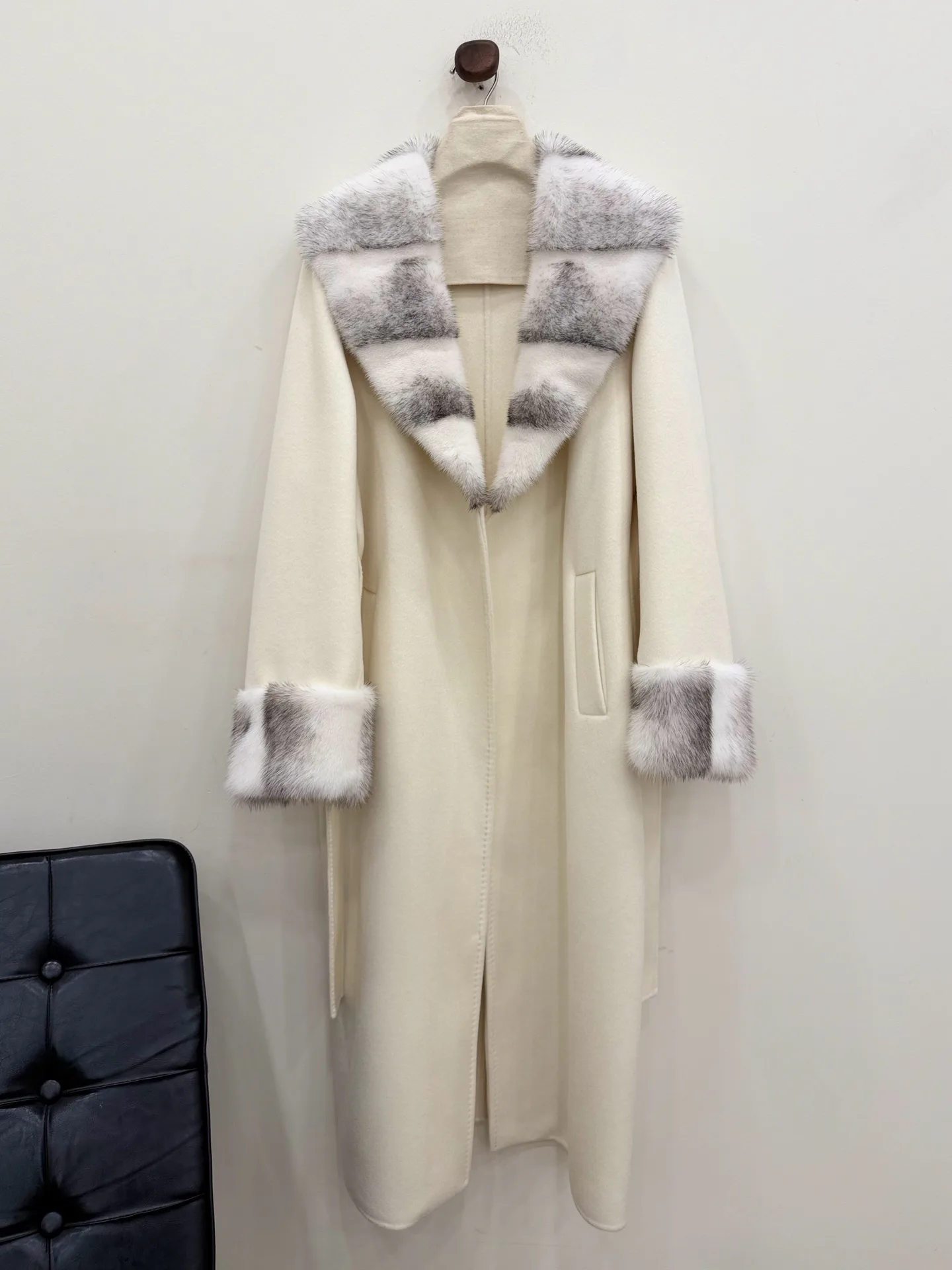 Пальто Женские Loro Piana 18326256