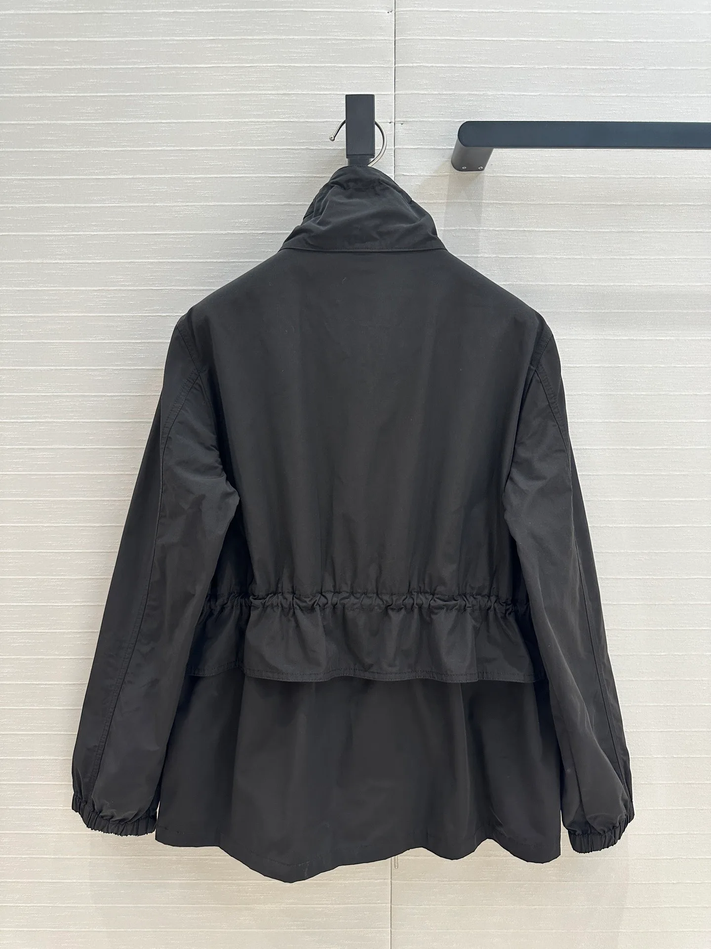 Куртки И Пуховики Женские Burberry 12093333