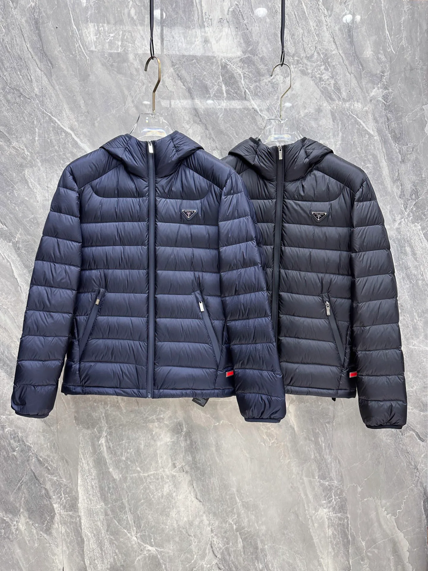 Куртки И Пуховики Женские Prada 18387883
