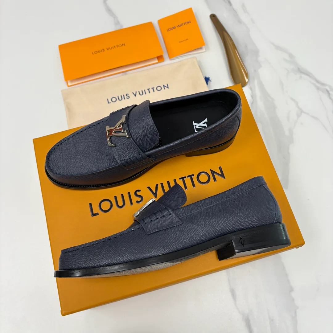 Лоферы И Туфли Мужские Louis Vuitton 18139705