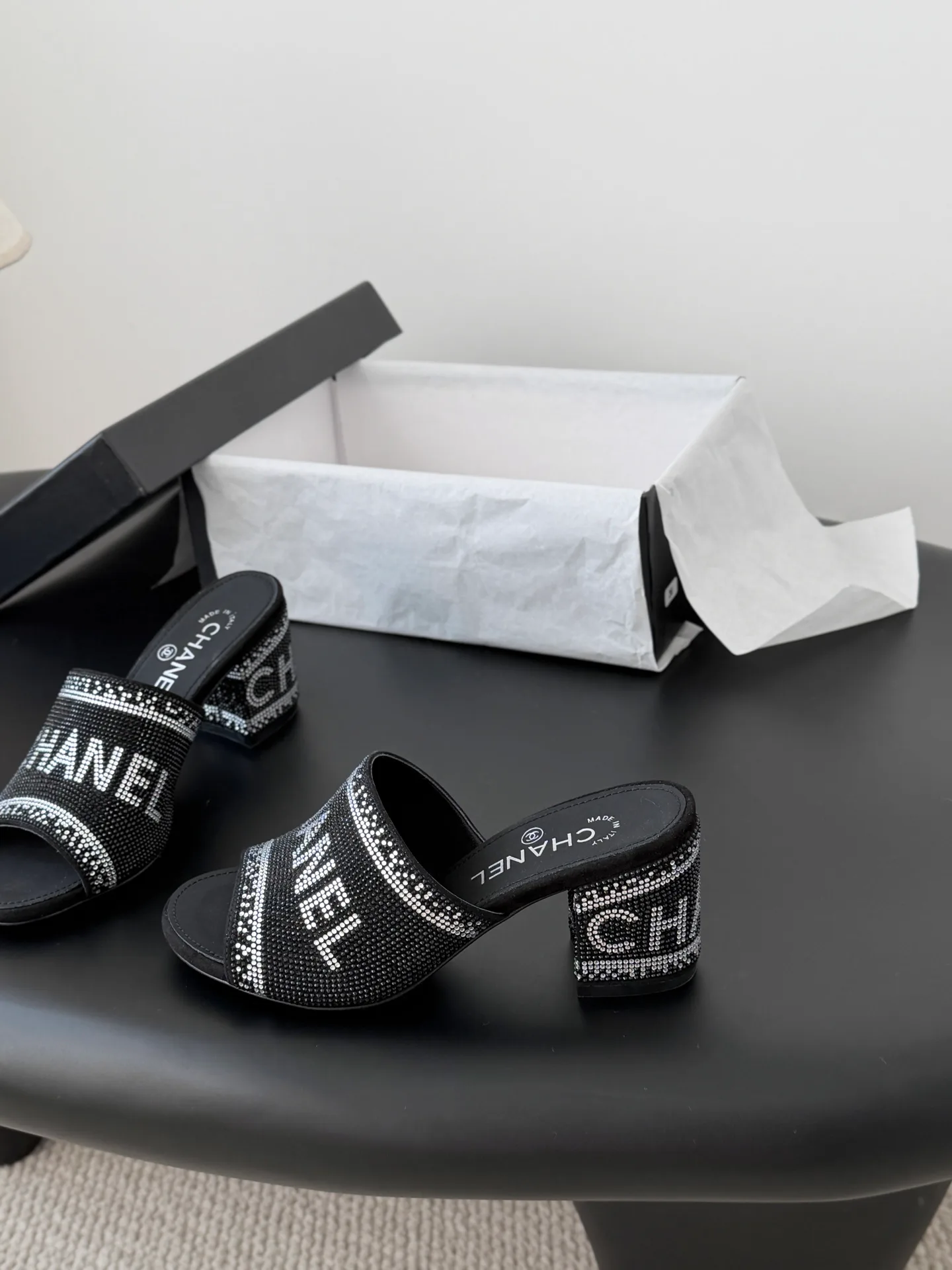 Босоножки Женские Chanel 11183476