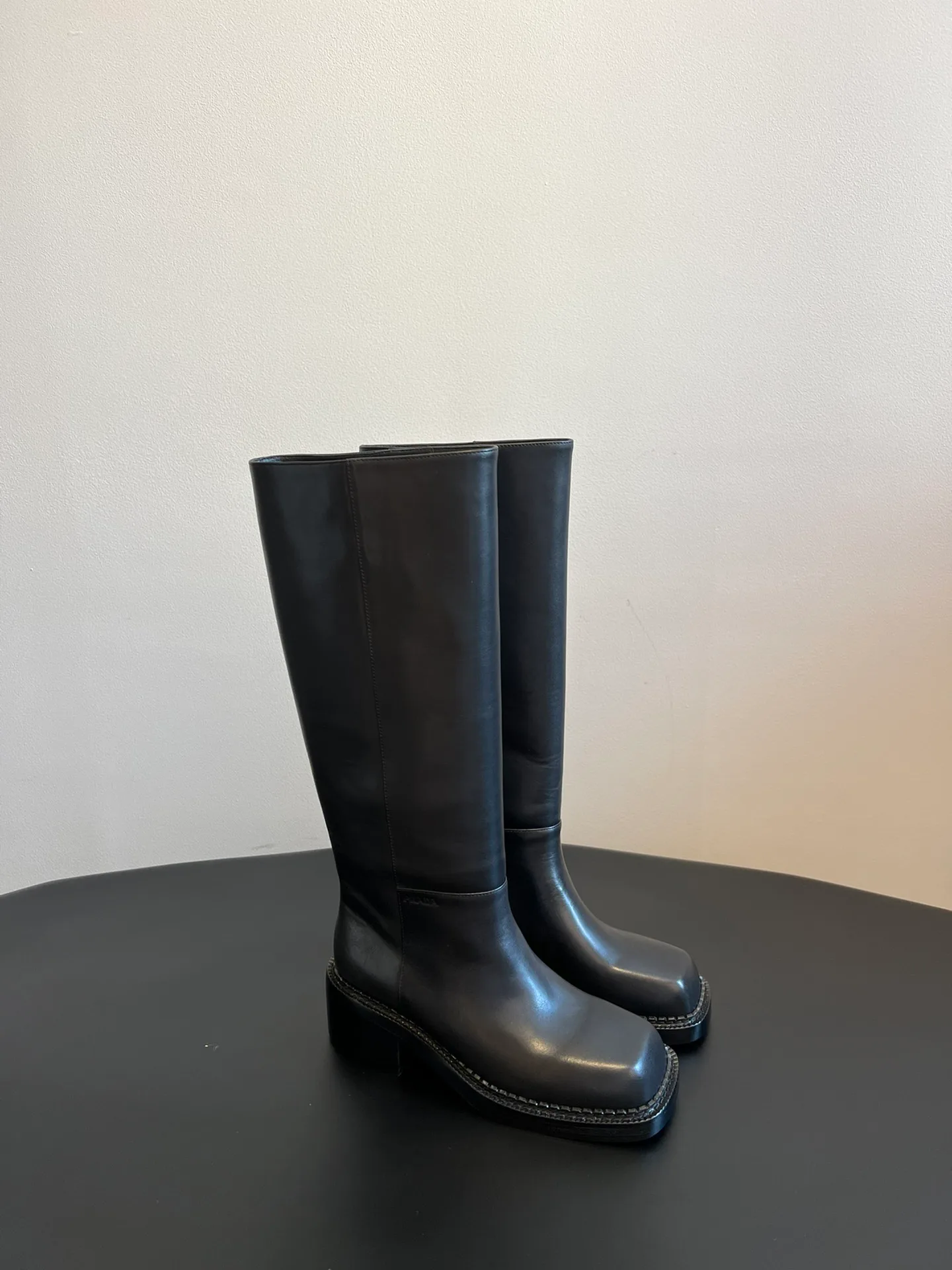 Сапоги Женские Prada 17924933