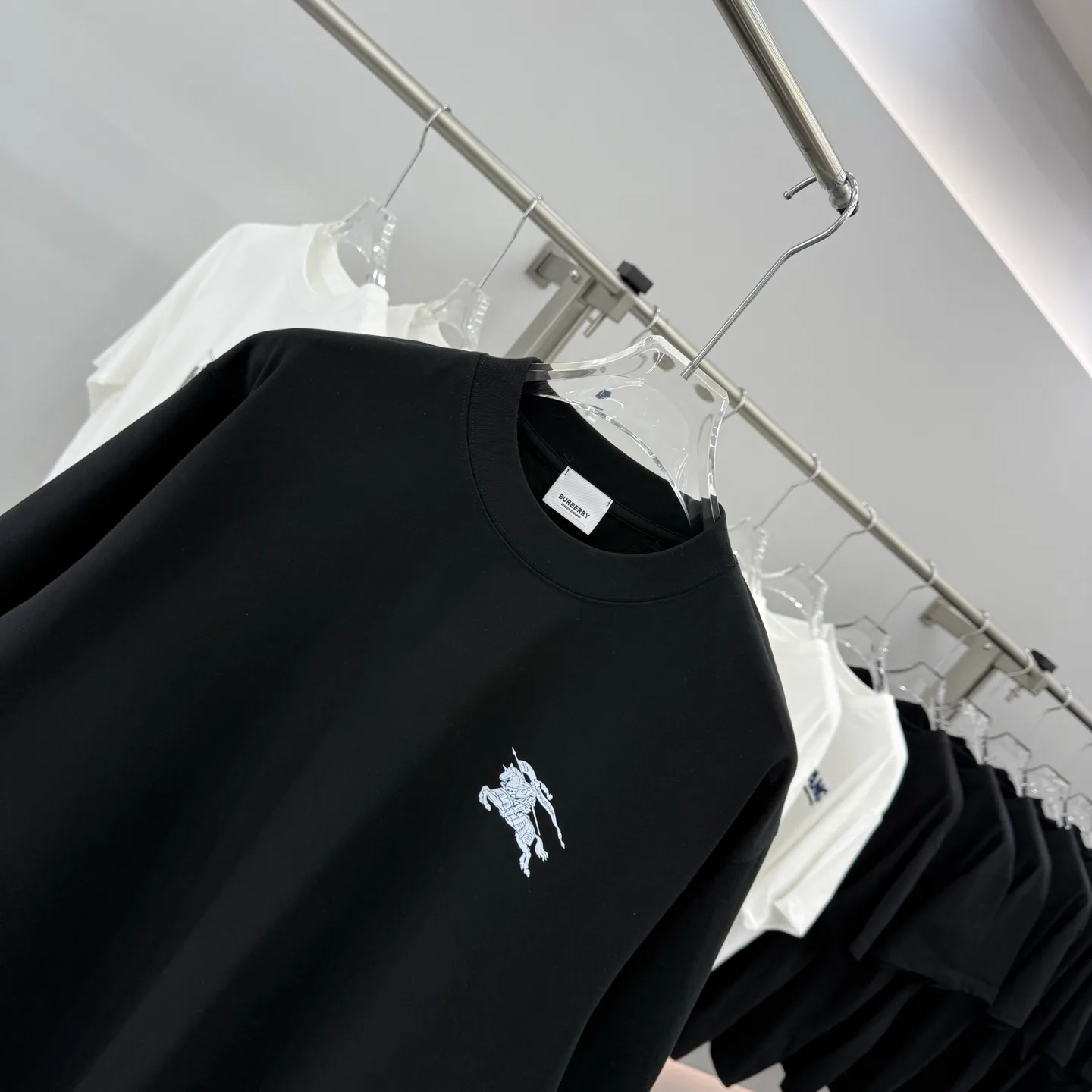 Футболки Женские Burberry 1548618
