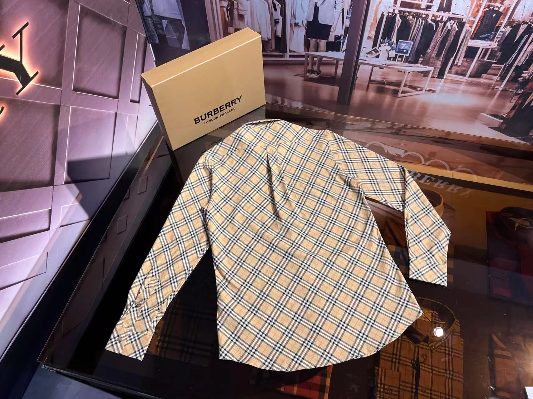 Рубашки Женские Burberry 11221329