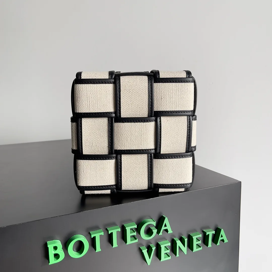 Сумки На Ремне Женские Bottega Veneta 368740