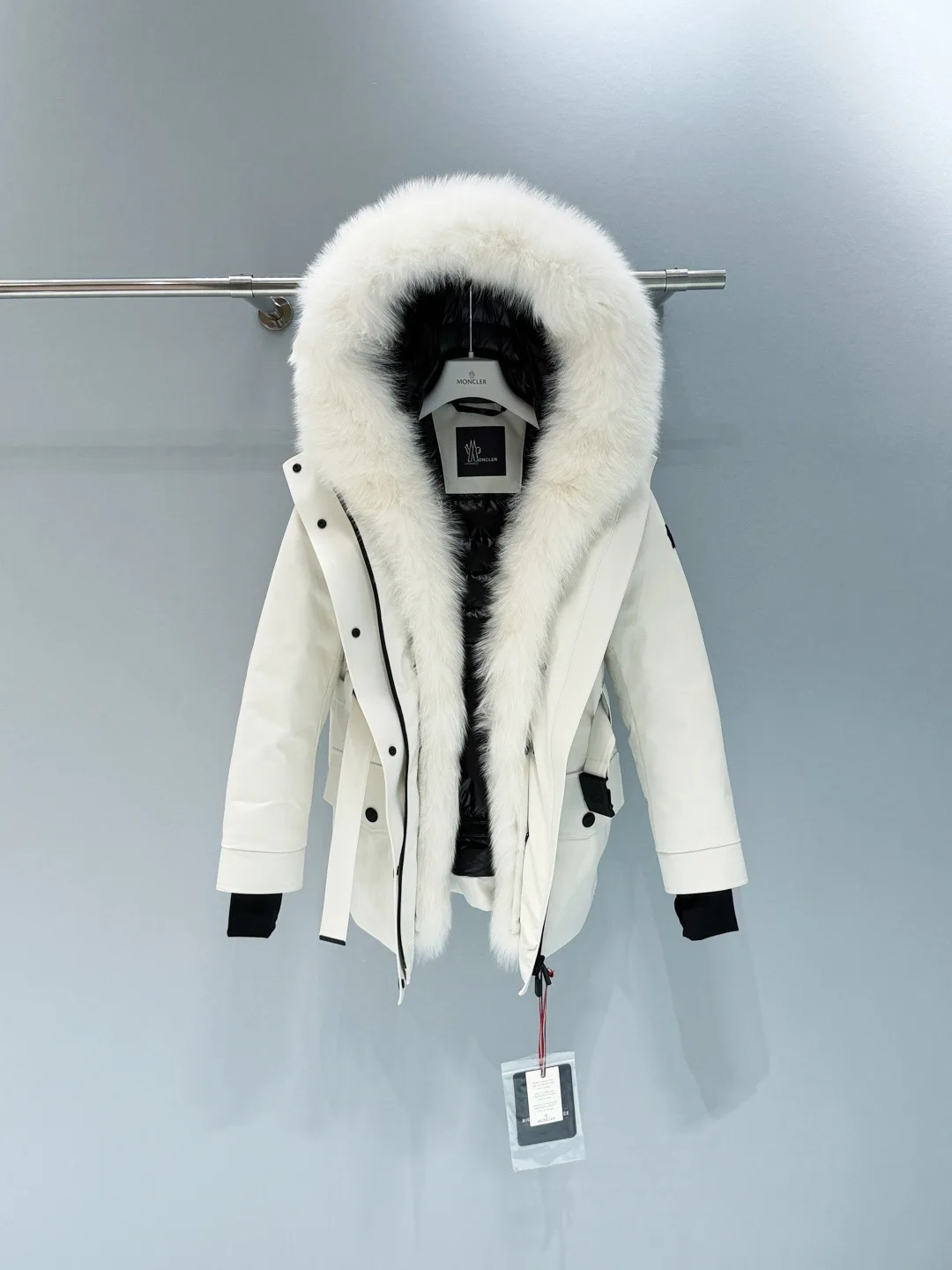 Куртки И Пуховики Женские Moncler 621984