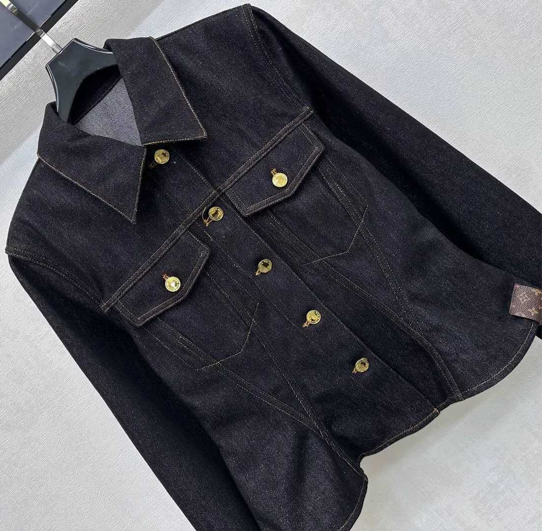 Куртки И Пуховики Женские Louis Vuitton 1567681