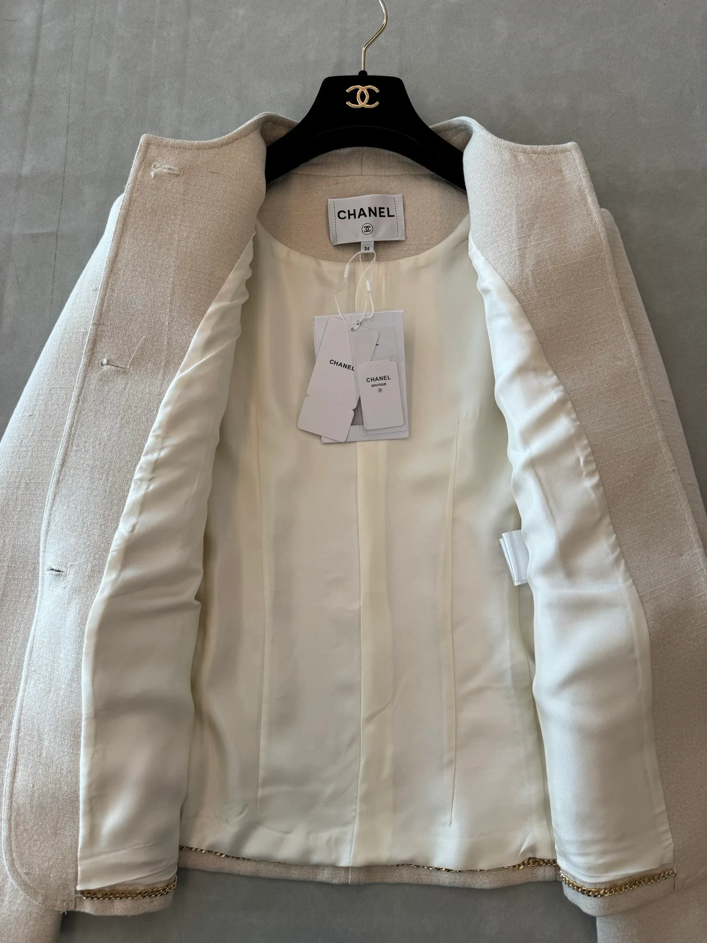 Жакеты Женские Chanel 18829763