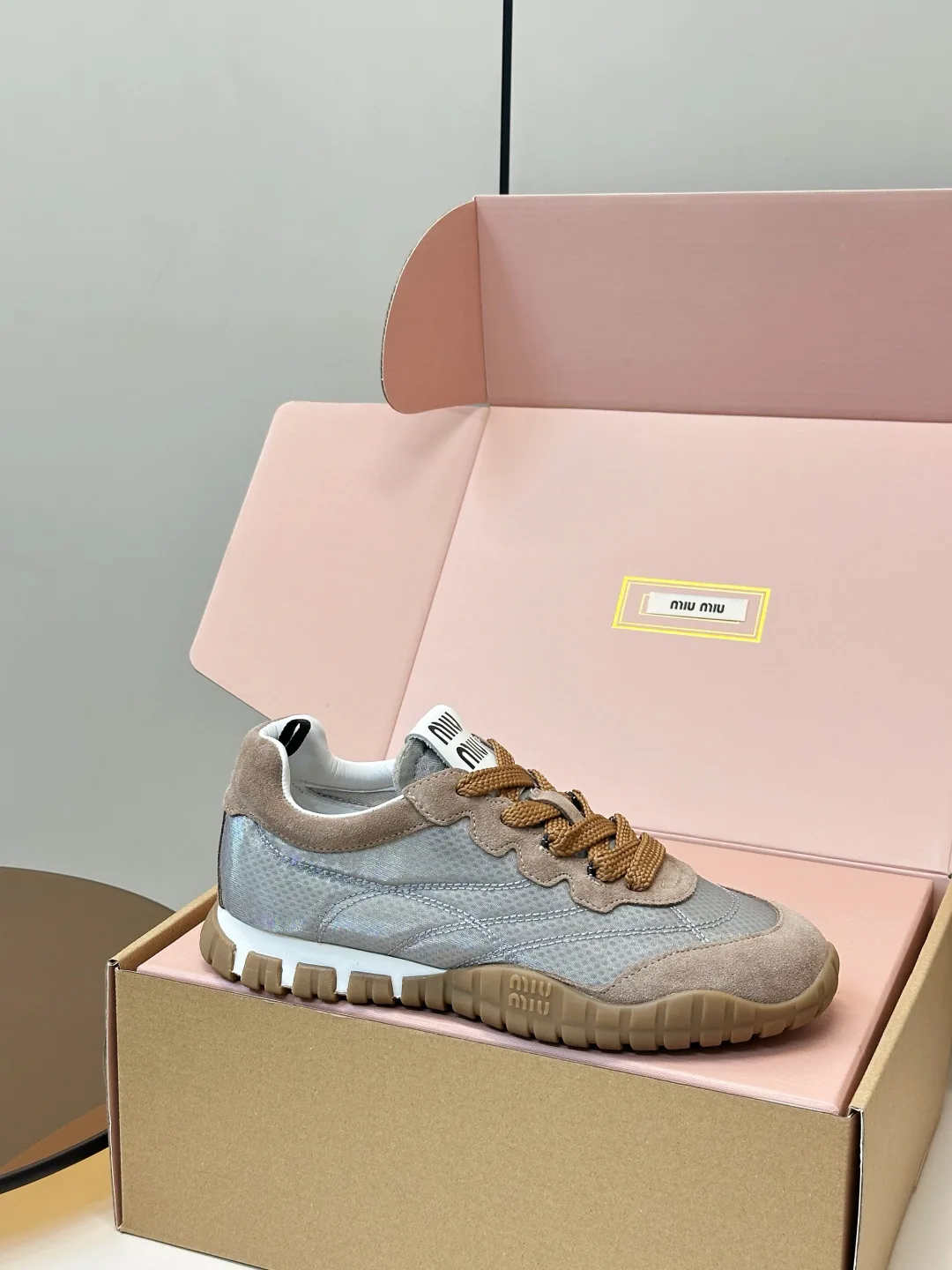 Кроссовки Женские Miu Miu 19032050