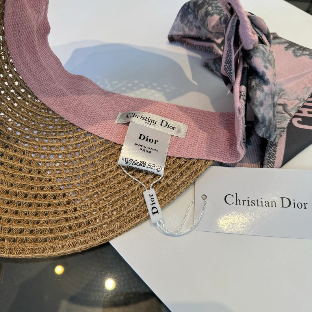 Головные Уборы Christian Dior 11633261