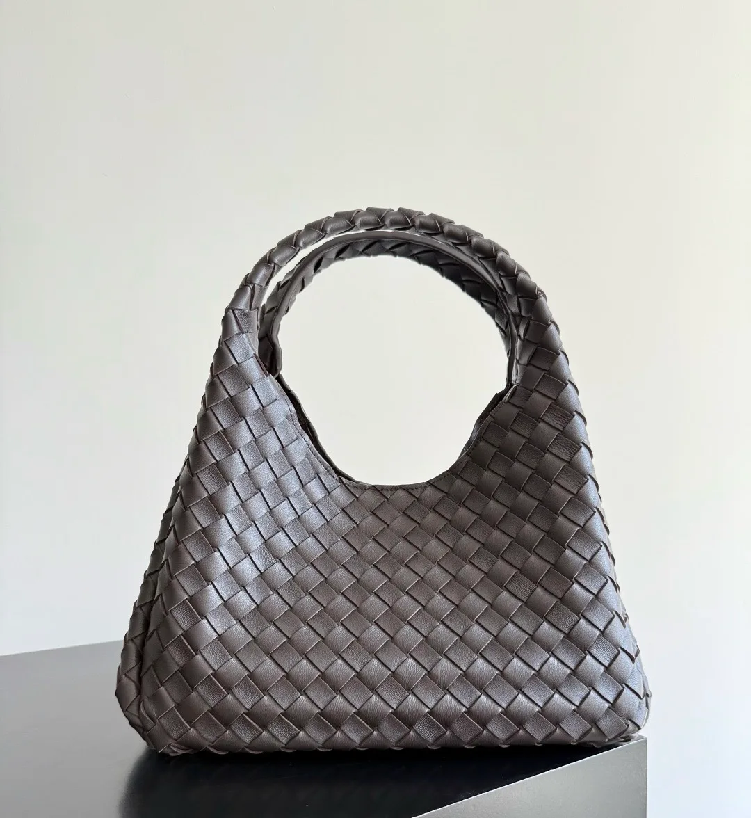 Классические Сумки Женские Bottega Veneta 11877858