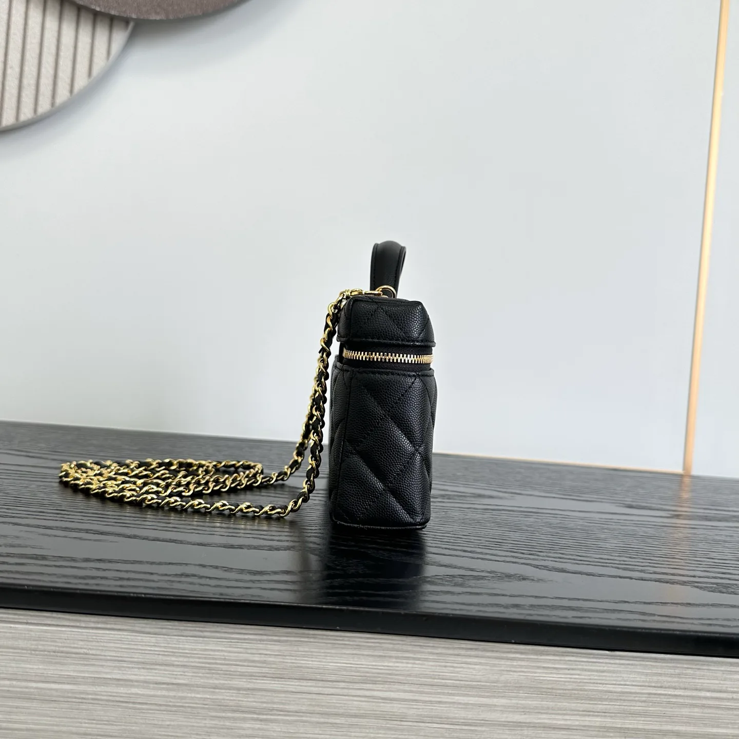 Классические Сумки Женские Chanel 18186209