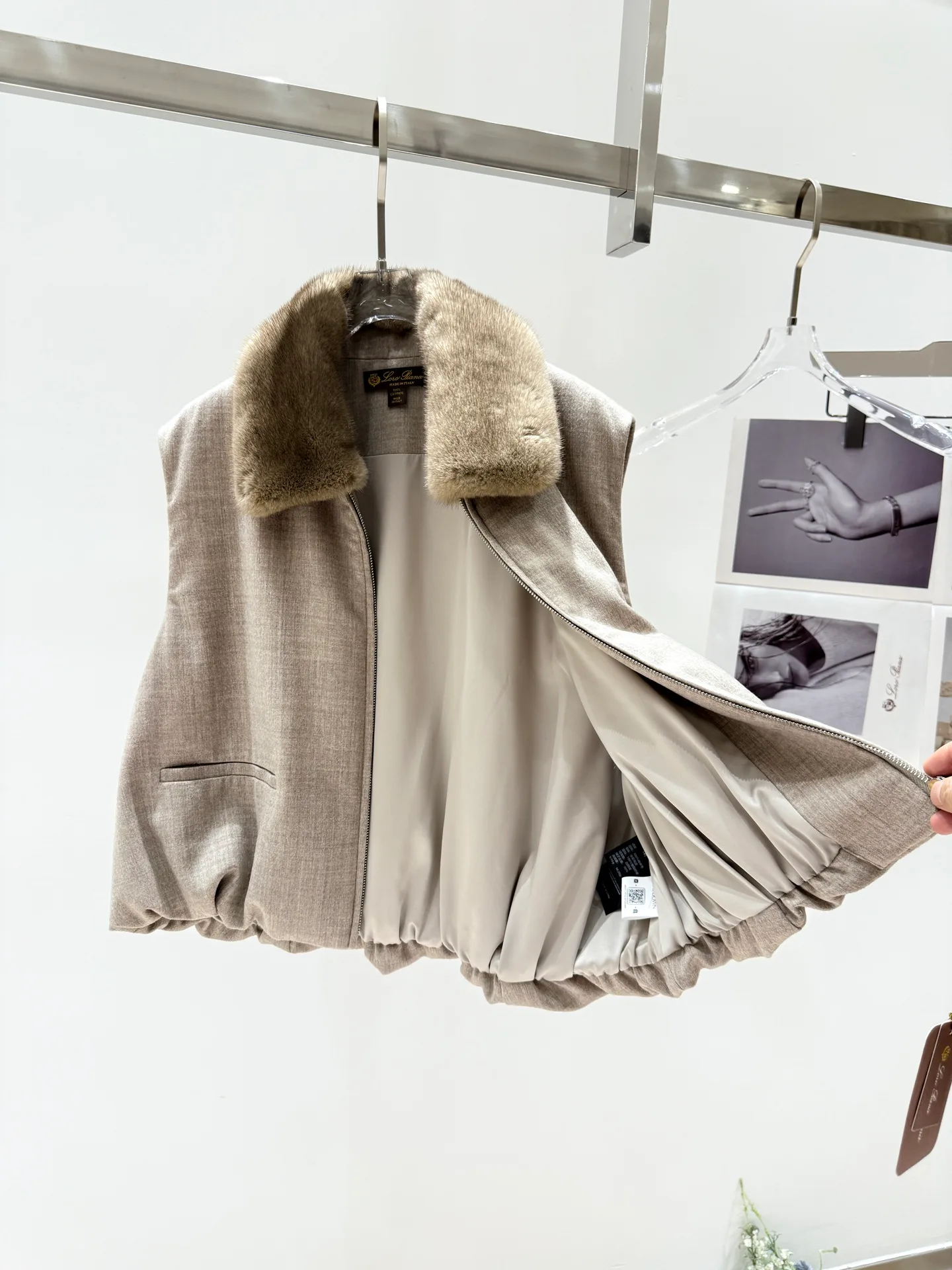 Жилеты Женские Loro Piana 18592926