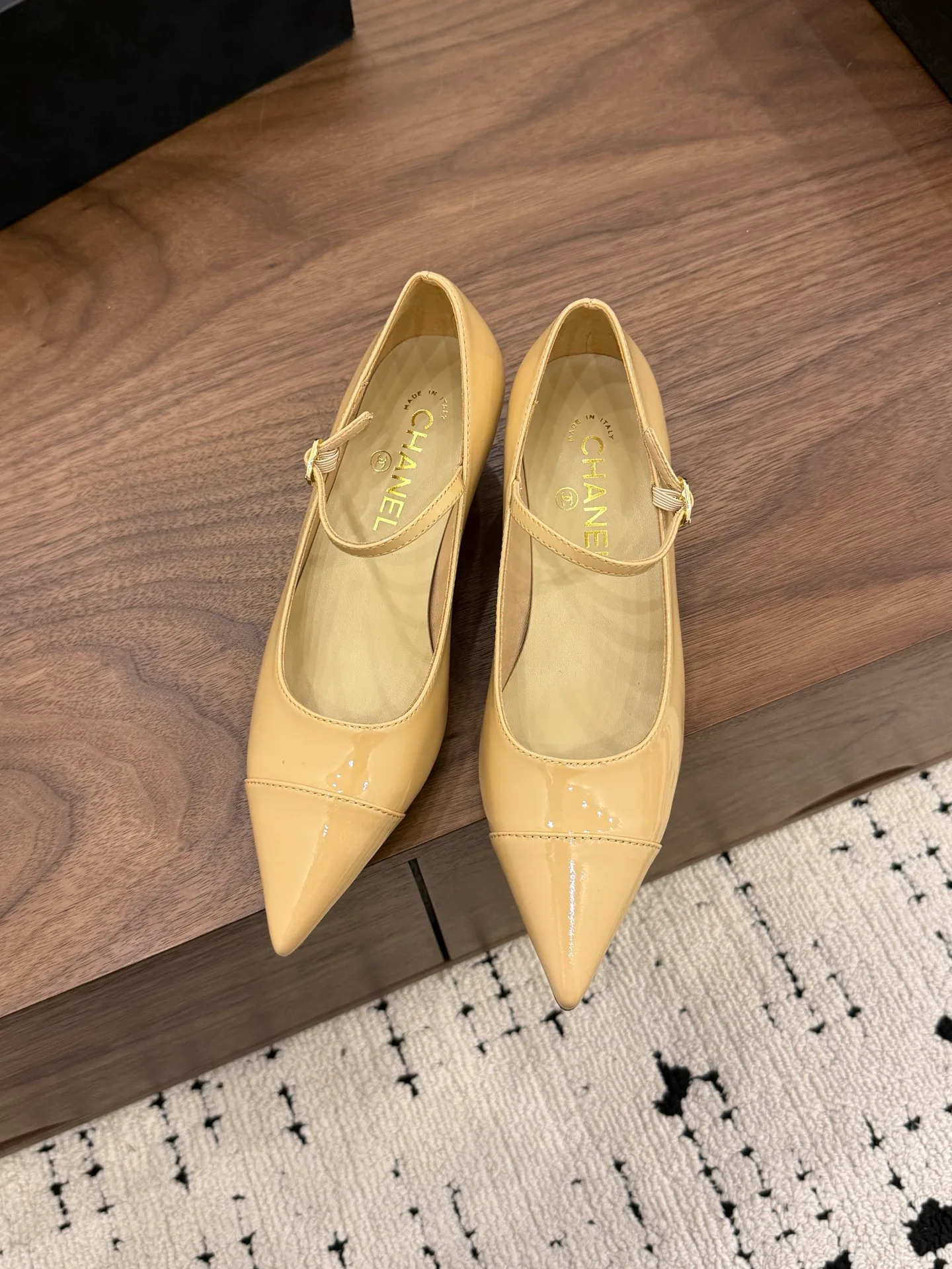 Туфли Женские Chanel 12399482