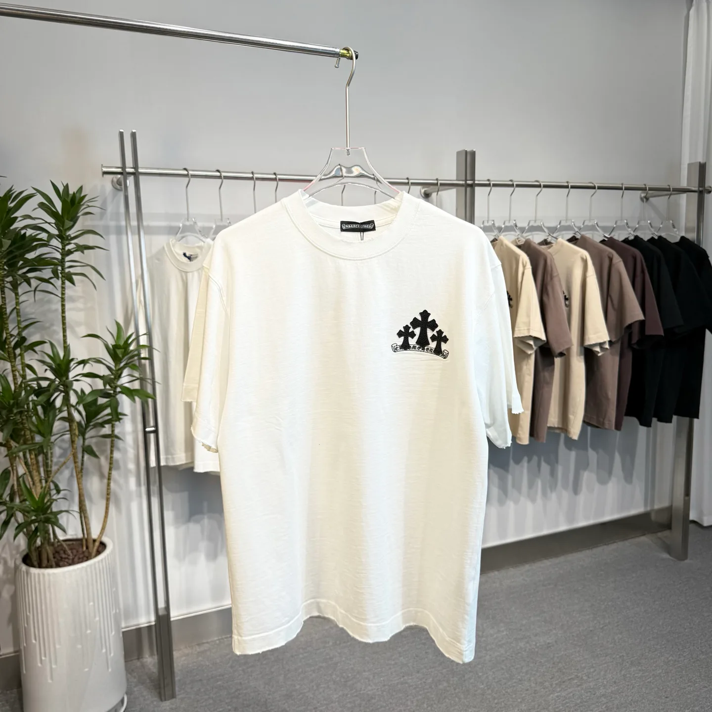 Футболки Женские Chrome Hearts 5082316